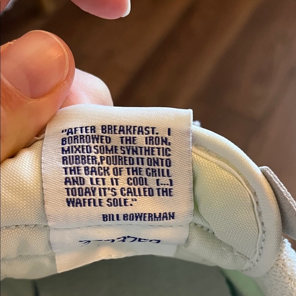 Nike Waffle Racer 2x Women's White and Orange Sneakers 7.5 - Picture 4 of 8